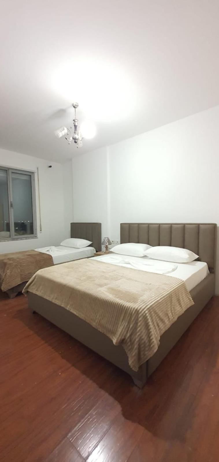 City Center Apartment Shkodër Dış mekan fotoğraf